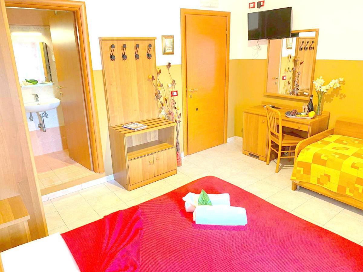Booking Now Rome-Address Via Palestro,56- Breakfast Included ภายนอก รูปภาพ