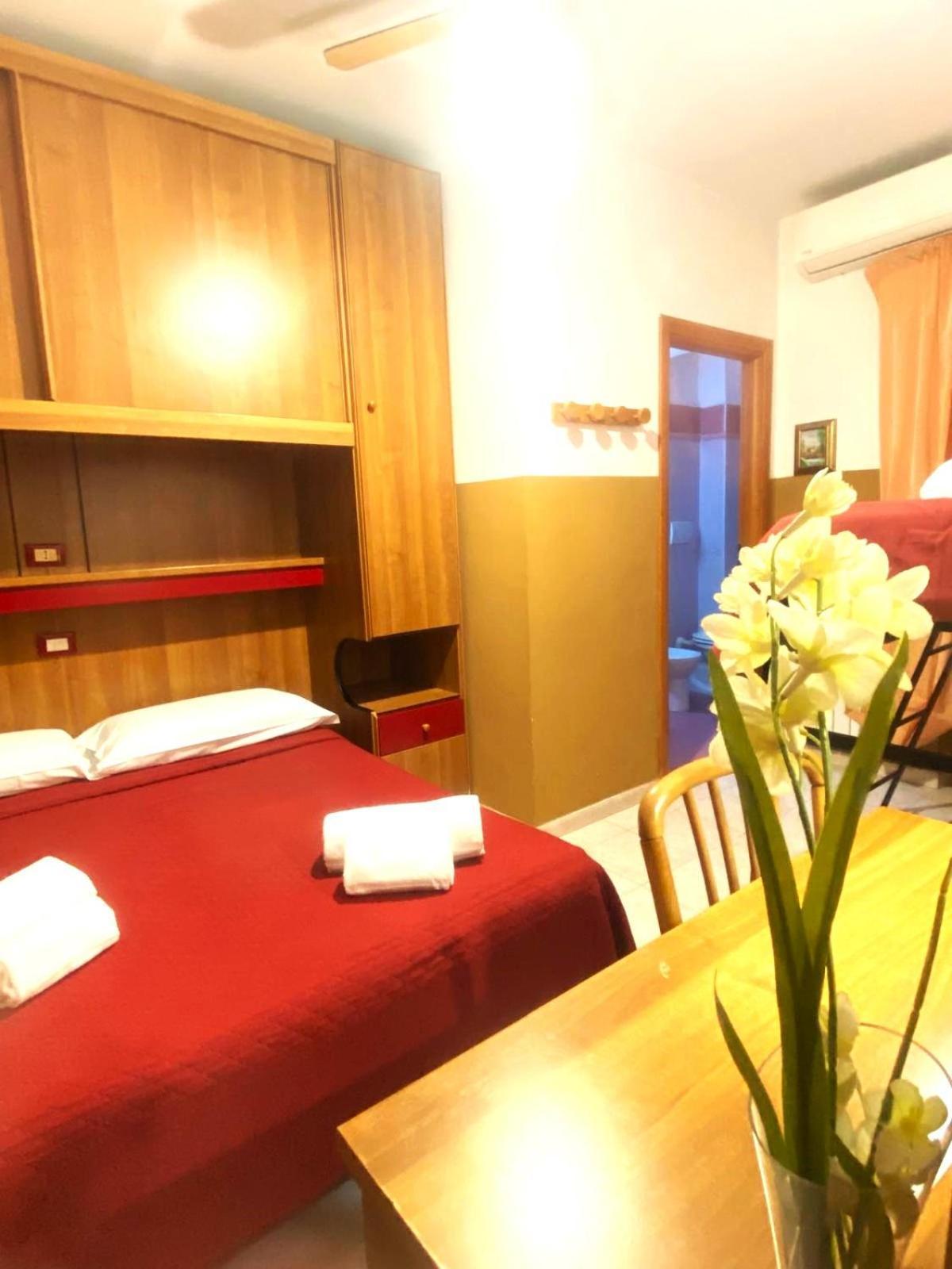 Booking Now Rome-Address Via Palestro,56- Breakfast Included ภายนอก รูปภาพ