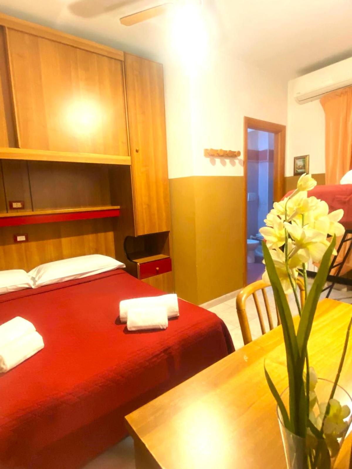 Booking Now Rome-Address Via Palestro,56- Breakfast Included ภายนอก รูปภาพ